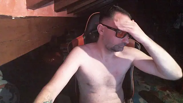 Snapshot of 6996horus chatting on November 9, 2025, 4:00 am 6996horus online show from November 9, 2025, 4:00 am