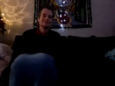 Snapshot of Maikel1981-NL chatting on January 7, 2025, 10:54 am Maikel1981-NL online show from January 7, 2025, 10:54 am