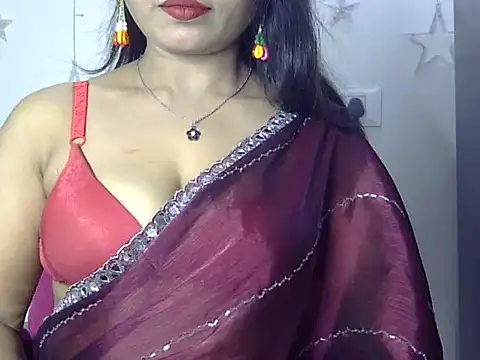 Snapshot of Hot_indiangirl chatting on November 15, 2025, 5:53 pm Hot indiangirl online show from November 15, 2025, 5:53 pm