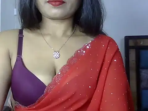 Snapshot of Hot_indiangirl chatting on November 18, 2025, 8:24 pm Hot indiangirl online show from November 18, 2025, 8:24 pm