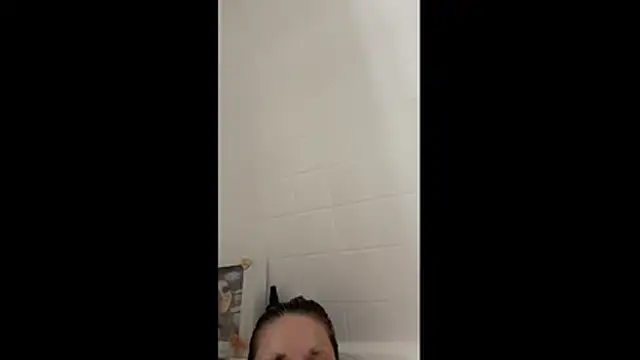 Snapshot of misssub6969 chatting on November 19, 2025, 2:44 am misssub6969 online show from November 19, 2025, 2:44 am