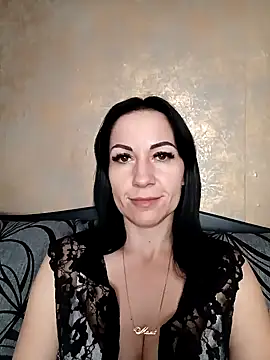 FireLily332 online show from March 13, 2025, 11:41 am