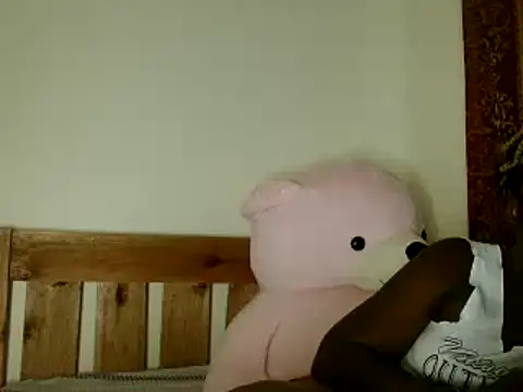 Sexxy prity25 online show from February 4, 2025, 9:31 pm