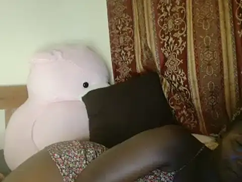 Sexxy prity25 online show from February 13, 2025, 8:45 pm