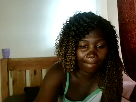 Sexxy prity25 online show from March 10, 2025, 12:26 pm