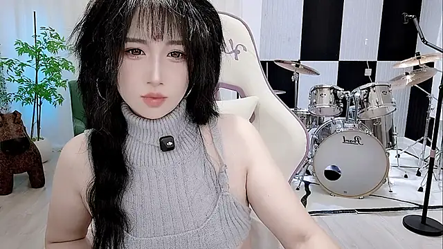 Vaness-a online show from September 13, 2025, 5:57 pm