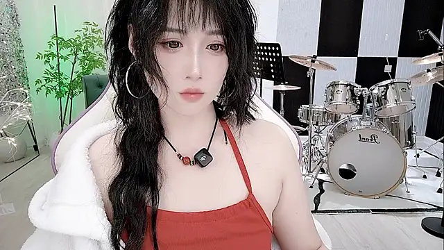 Vaness-a online show from September 24, 2025, 4:21 pm