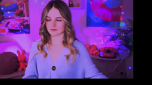 Snapshot of DeboraLarson chatting on February 5, 2025, 8:11 am DeboraLarson online show from February 5, 2025, 8:11 am