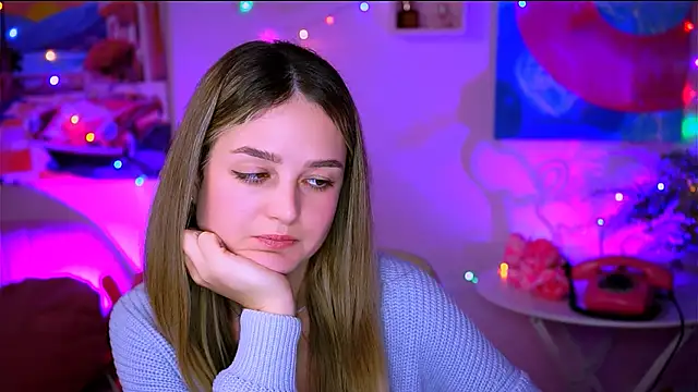 Snapshot of DeboraLarson chatting on February 7, 2025, 6:45 am DeboraLarson online show from February 7, 2025, 6:45 am