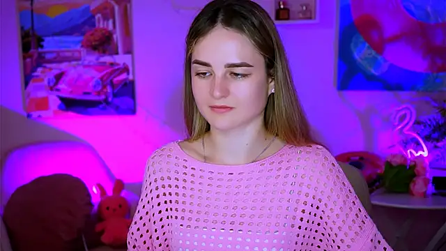 Snapshot of DeboraLarson chatting on February 15, 2025, 7:27 am DeboraLarson online show from February 15, 2025, 7:27 am