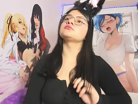 mackenhot303av online show from October 23, 2025, 7:45 pm