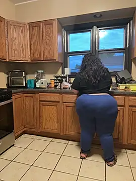 tillymarie34 online show from September 20, 2025, 11:50 pm