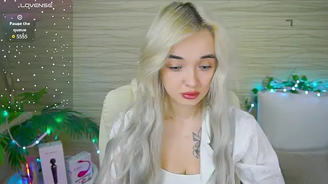 Ashley S online show from February 10, 2025, 11:13 pm