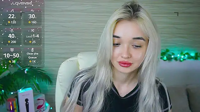 Ashley S online show from March 14, 2025, 2:10 am