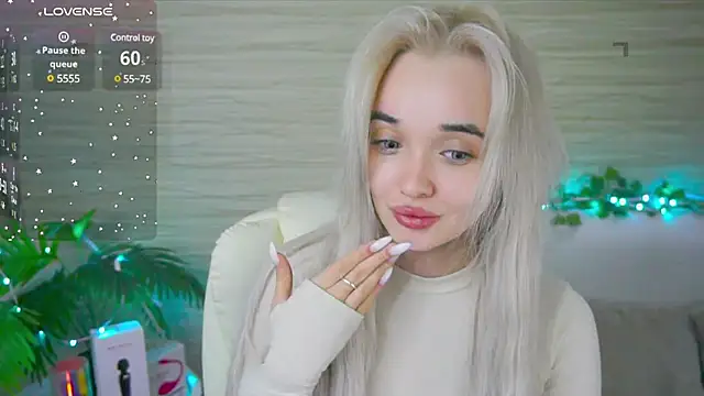 Ashley S online show from March 19, 2025, 2:16 am