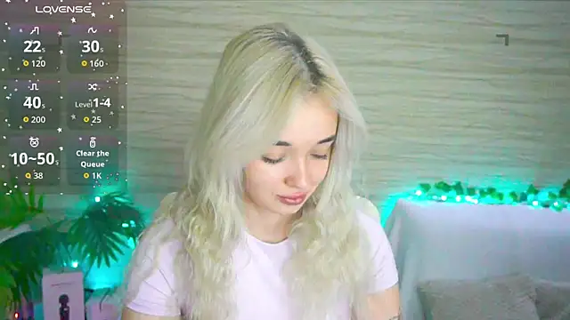 Ashley S online show from September 9, 2025, 10:09 pm