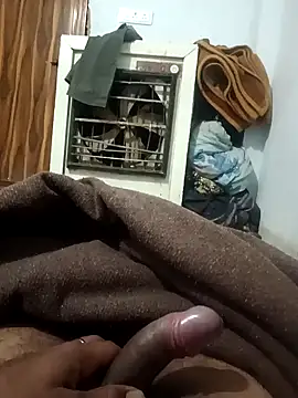 pintuS40 online show from February 7, 2025, 11:45 pm