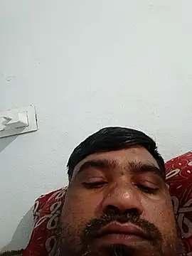 pintuS40 online show from April 12, 2026, 11:54 pm