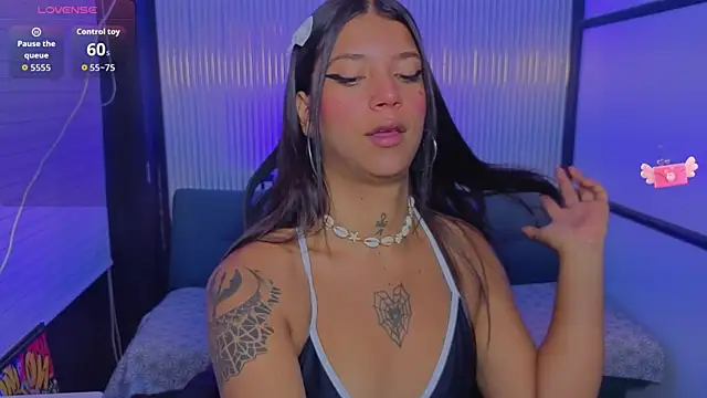 CoralRigan online show from January 16, 2026, 1:37 pm