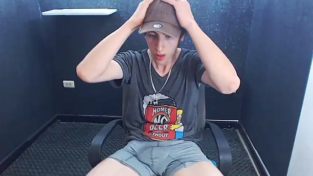 Kerverr  online show from November 20, 2025, 8:30 pm