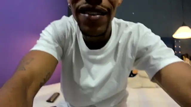 Salomon koude online show from December 14, 2025, 8:46 pm