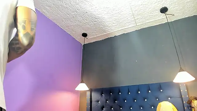 Salomon koude online show from February 19, 2026, 7:32 pm