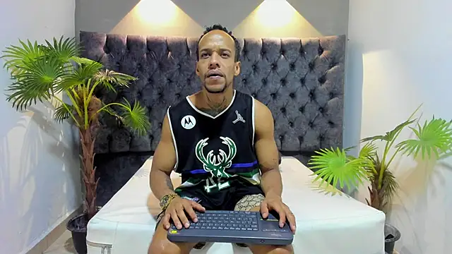 Salomon koude online show from May 19, 2026, 2:01 pm