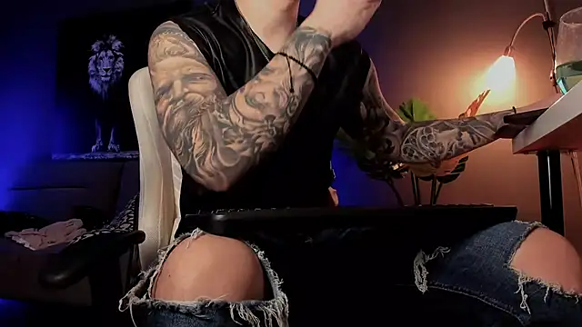 Snapshot of uptomatty chatting on February 6, 2026, 7:12 am uptomatty online show from February 6, 2026, 7:12 am