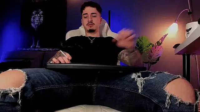 Snapshot of uptomatty chatting on February 18, 2026, 7:04 am uptomatty online show from February 18, 2026, 7:04 am