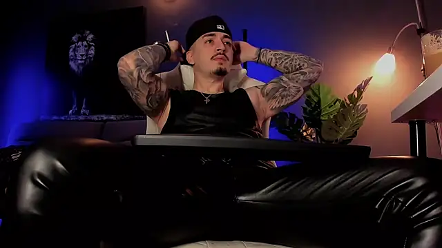 Snapshot of uptomatty chatting on March 8, 2026, 8:07 am uptomatty online show from March 8, 2026, 8:07 am