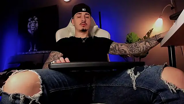 Snapshot of uptomatty chatting on March 14, 2026, 8:09 am uptomatty online show from March 14, 2026, 8:09 am