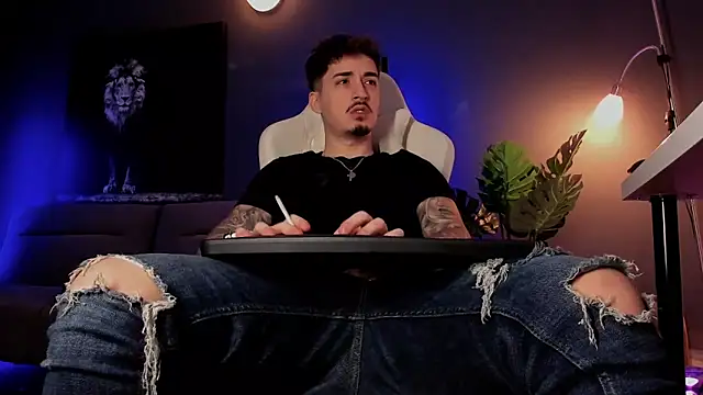 Snapshot of uptomatty chatting on March 17, 2026, 8:06 am uptomatty online show from March 17, 2026, 8:06 am