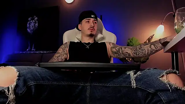 Snapshot of uptomatty chatting on March 20, 2026, 8:08 am uptomatty online show from March 20, 2026, 8:08 am