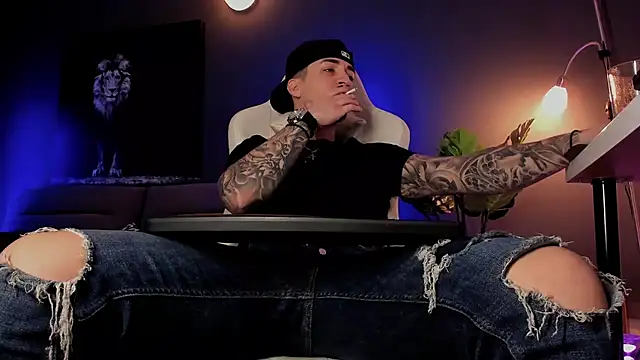 Snapshot of uptomatty chatting on March 21, 2026, 8:08 am uptomatty online show from March 21, 2026, 8:08 am