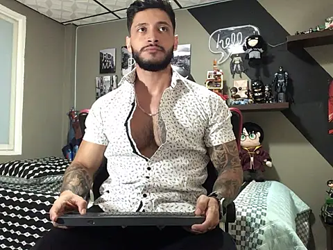 Snapshot of marcel_crawford96 chatting on February 2, 2025, 1:52 pm marcel crawford96 online show from February 2, 2025, 1:52 pm