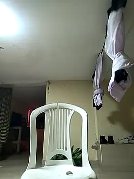 MaraVililhosa online show from October 12, 2025, 5:17 am