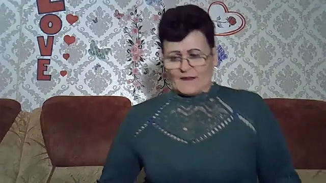 PaulaGolden online show from February 9, 2026, 5:06 pm