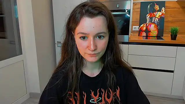 Snapshot of ameli_moon chatting on February 1, 2025, 2:13 pm ameli moon online show from February 1, 2025, 2:13 pm