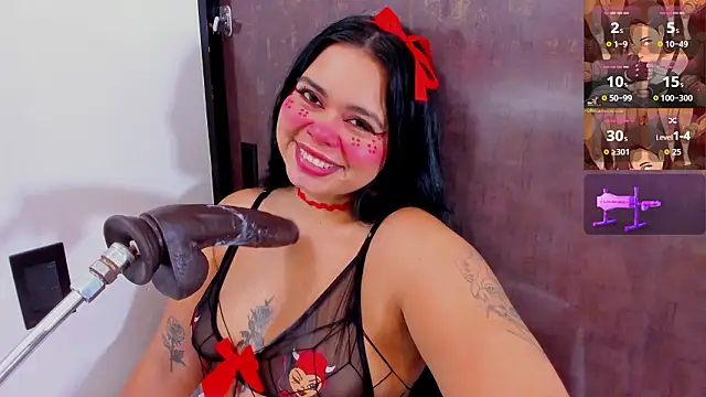 zoi jazmin online show from March 21, 2026, 8:23 pm