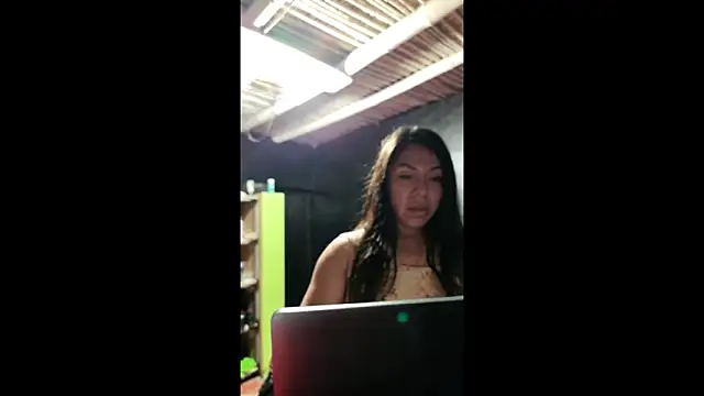 Karenn12 online show from March 15, 2026, 7:36 am