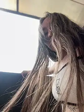 Sophie LS online show from February 27, 2025, 6:42 pm