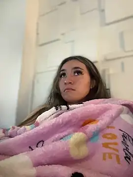 Sophie LS online show from March 3, 2025, 11:00 am