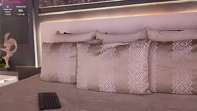 IvyEllis online show from March 13, 2026, 11:39 am