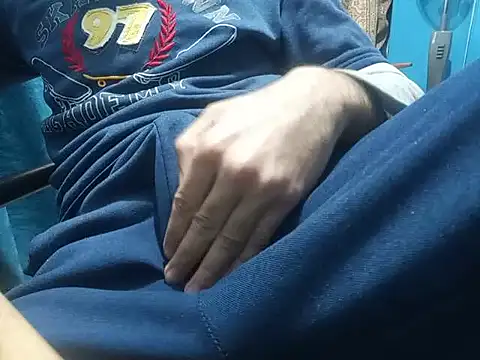 SALLY OMAR  online show from April 1, 2026, 3:31 pm