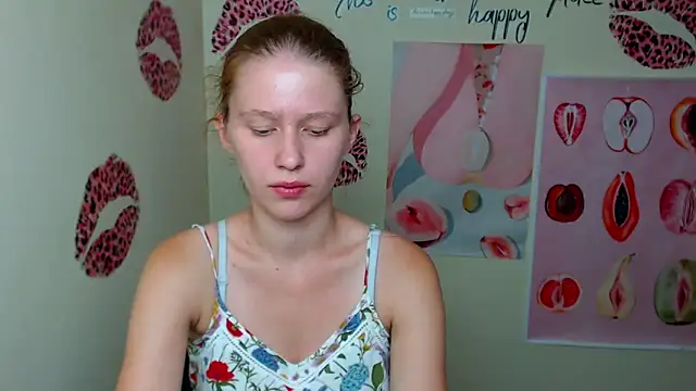 StellaCRL online show from September 13, 2025, 11:54 am