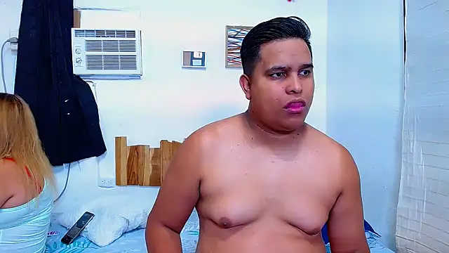 lucasandSofi online show from February 6, 2026, 12:48 am