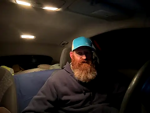 Snapshot of Redfurr69 chatting on December 7, 2024, 2:20 am Redfurr69 online show from December 7, 2024, 2:20 am