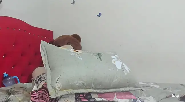 sharoncute1 online show from March 8, 2025, 4:01 am