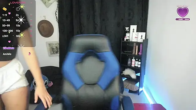 Snapshot of natasha777_v chatting on February 5, 2025, 12:53 am natasha777 v online show from February 5, 2025, 12:53 am