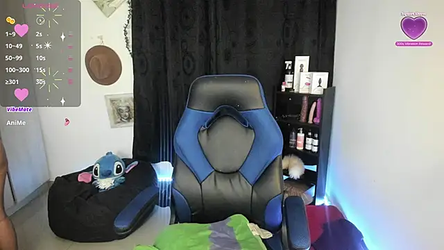 Snapshot of natasha777_v chatting on February 6, 2025, 1:05 am natasha777 v online show from February 6, 2025, 1:05 am